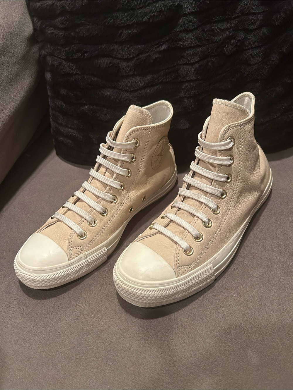Women's Converse Chuck Taylor All Star High Top Leather Earthy Neutrals Size 8.5